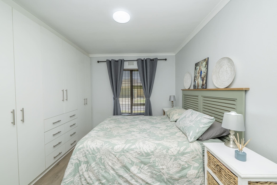 3 Bedroom Property for Sale in Viking Village Western Cape